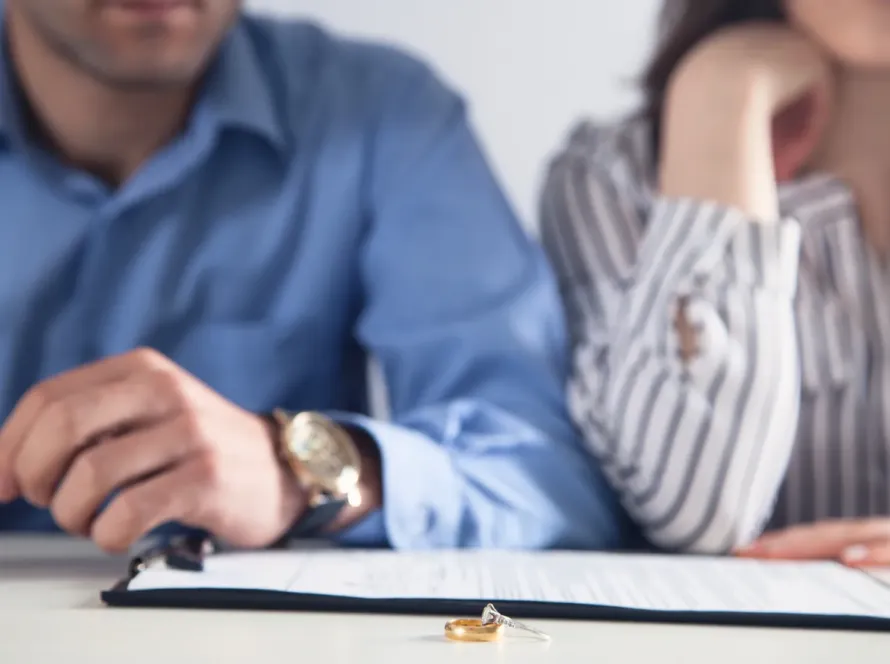 Mortgage and Legal Steps to Consider Before Finalising a Divorce Settlement